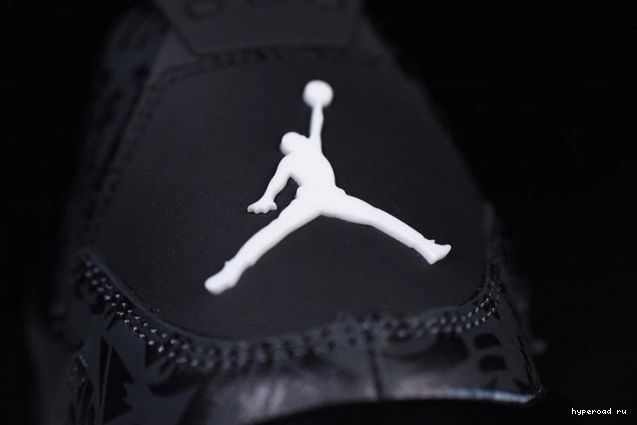 CI1184-001 Black Jordan 4 Air Laser Retro 1213